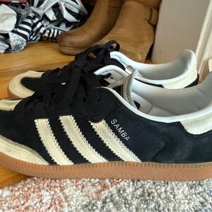 Adidas White and Black Sneakers